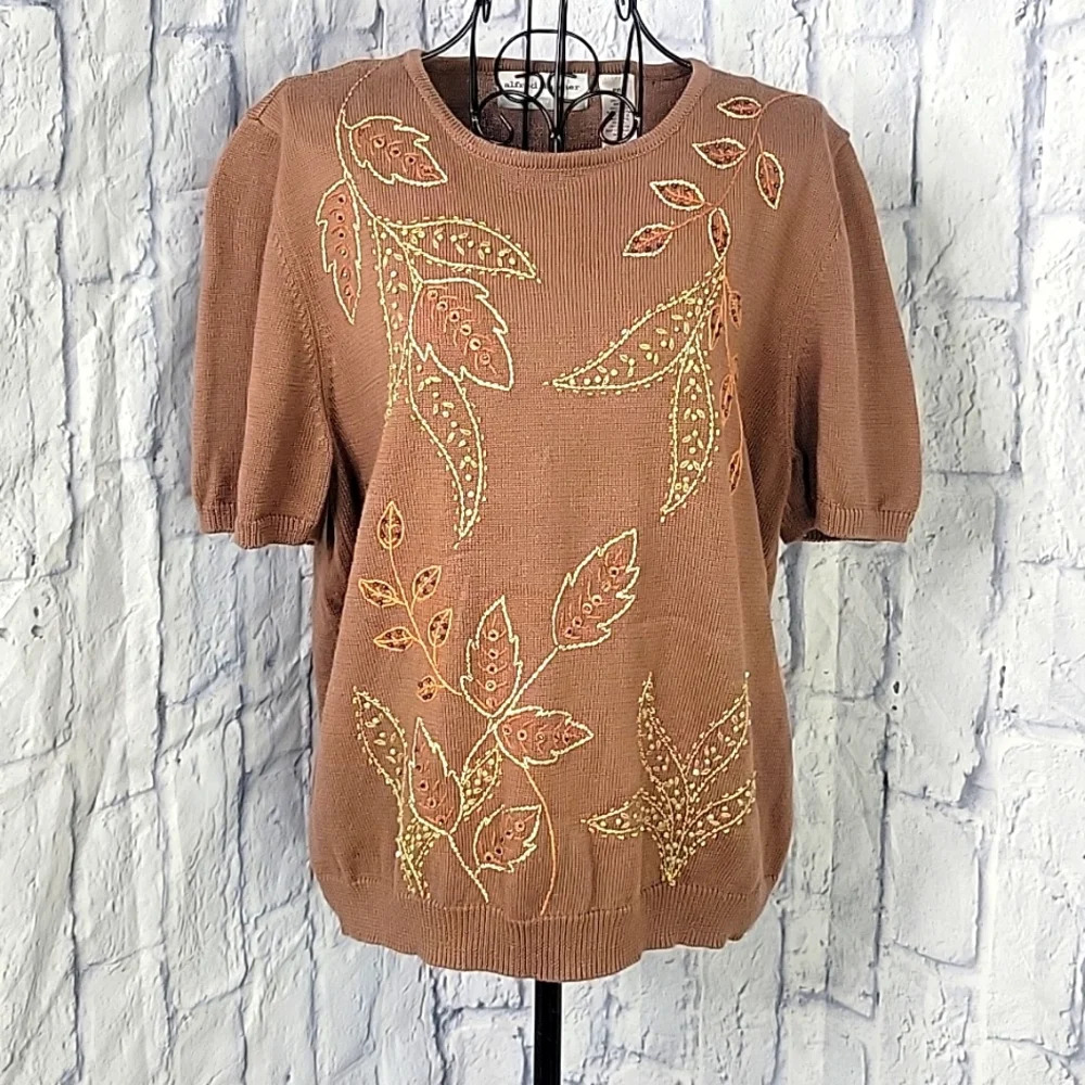 ALFRED DUNNER Floral Embroidered and‎ Beaded Short Sleeves Sweater PXL